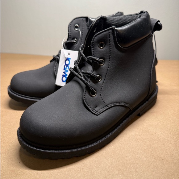 Kid’s Black Boots - Picture 1 of 3